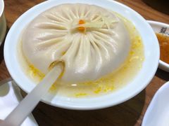 王牌蟹粉灌汤包-苏小柳手工点心(人民广场分院)