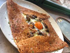 鸡蛋蘑菇熏肉荞麦可丽饼-RAC BAR(安福路店)