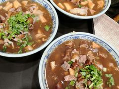 卤煮火烧-门框胡同百年卤煮(新街口店)