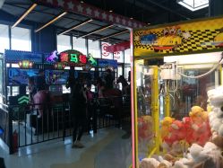 -嗨翻Hi-Fun竞技主题乐园·蹦床团建生日聚会(五棵松华熙店)