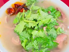 -清真八大碗(G6辅路店)