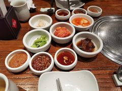 -萨拉伯尔(燕莎友谊商城店)