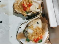 烤湛江生蚝-木屋烧烤(南新店)
