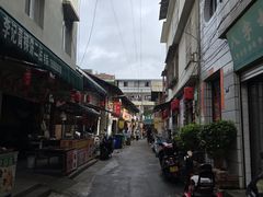 -正宗杨记普洱酸醋米线(总店)
