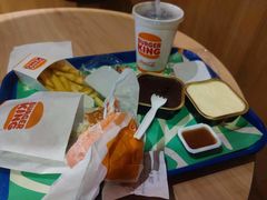 -汉堡王(颐和汇邻湾广场店)