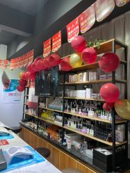 -潮店·虞妃妮轻奢美甲美睫馆