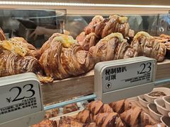 -HOT CRUSH趁热集合·现烤面包(环球港店)