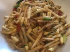-客家大院·非遗赣南客家菜(郁孤台店)