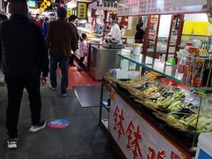 -食上东新街美食街区(民乐新都会店)