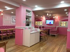 -Hello Kitty Cafe(弘大店)