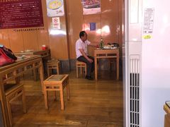 大堂-华天二友居肉饼(新街口店)