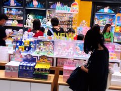 -泡泡玛特POPMART(天环购物中心店)