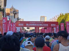 -唐山抗震纪念碑广场