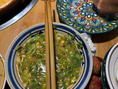 -洱火云南酸菜牛肉火锅(石景山当代商城店)