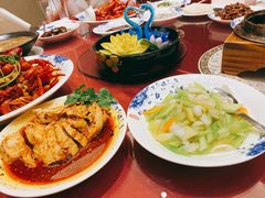 -满江红四季餐厅 · 国家五钻级酒家(新纪元大酒店店)