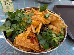 -红鼻子桂林米粉(金唐新光界店)