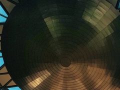 -上海滴水湖皇冠假日酒店