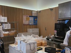 -银座仁志川·生吐司专门店(香港广场店)