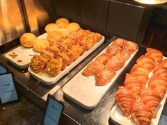 -亚龙湾希尔顿自助餐厅·海鲜·烧烤·沙滩BBQ·现场乐队