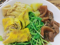 萝卜秧-钟太怪噜(小吃街店)