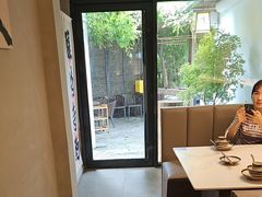 -汤宴·参须肚包鸡(南京路店)