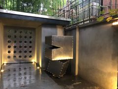 -穹六人间 people 6(岳阳路店)