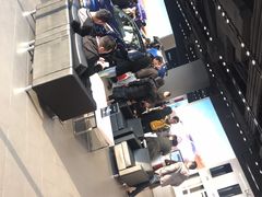 -TESLA 特斯拉(上海太古汇体验店)