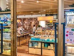 -猫的天空之城概念书店(印象城购物中心店)