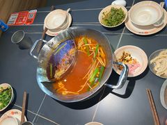 -由衷贵州酸汤牛肉火锅(新桥店)