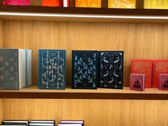 -乐蓬马歇百货公司(Rive Gauche)