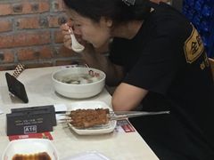 -南城香·饭香串香馄饨香(青年路店)