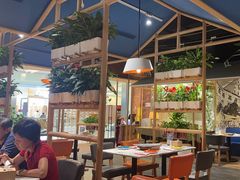-渝信川菜 · 川味家常菜(财富购物中心店)