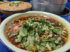 -马路边边麻辣烫联盟路店