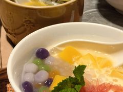 -松咖啡自助餐厅·松北香格里拉