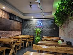 -万记麻辣烫国展总店