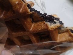 紫米格子-玥儿弯弯手作烘焙(中海国际社区御城店)