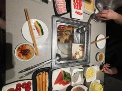-海底捞火锅(关山保利店)