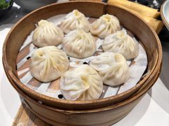 -馋三尺蟹粉小笼(人民广场店)