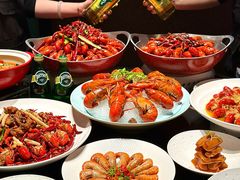-沪小胖·小龙虾·蓝龙王(八佰伴店)
