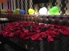 -皇马纯KTV·量贩·聚会(民治店)