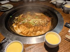 -万里闯关东铁锅炖菜馆(高新旗舰店)