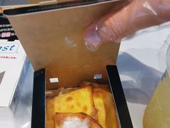 -达美乐比萨(南京西路店)