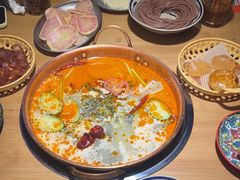 酸辣锅底-洱火云南酸菜牛肉火锅(石景山当代商城店)