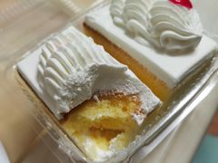 -红宝石·鲜奶小方·海派西点房(南丹店)