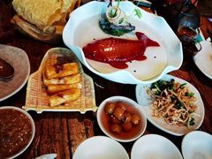 -老牌坊云南鱼豆花火锅(爱建店)