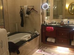 -广州富力丽思卡尔顿酒店