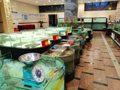 -东豪园林海鲜酒家(南港路辅路店)