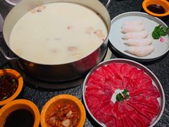 -煲宫猪肚鸡(昆山金鹰国际购物中心店)