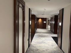 -广东大厦酒店(广州北京路步行街纪念堂地铁站店)