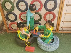 -小脚丫幼儿园(西二旗东一路校区)